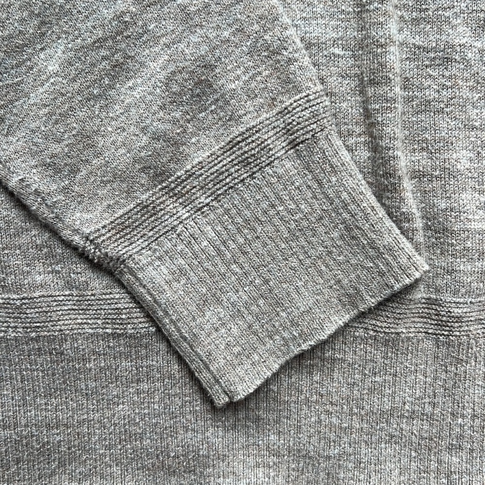 American Eagle Soft Cotton Sweater - Picture 3 of 6